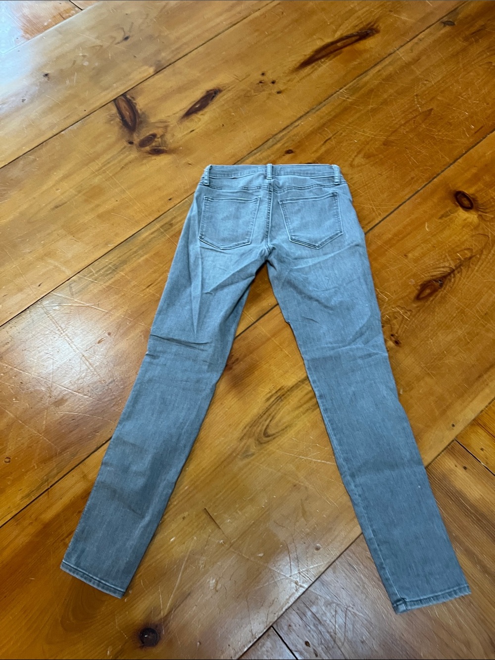 EUC Gap Easy Legging size 27 cropped length - Picture 7 of 8